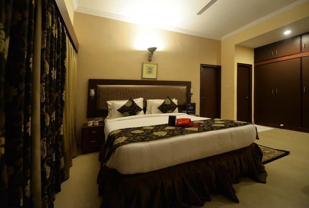 Genx Banjara Hill 1589 Hotel Hyderabad Exterior photo