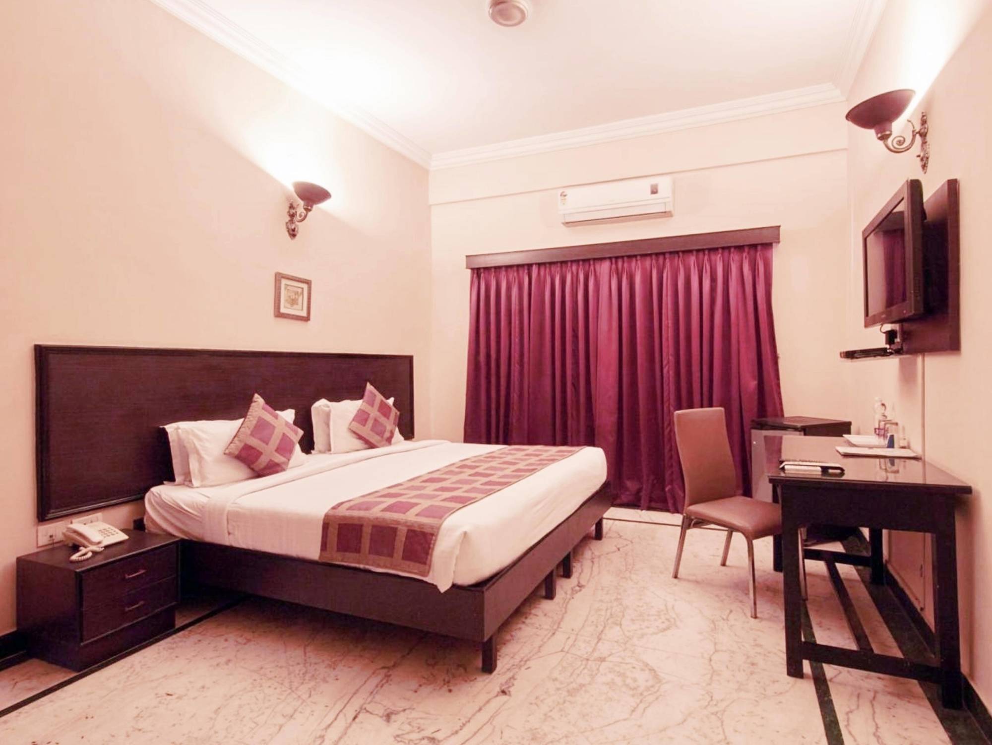 Genx Banjara Hill 1589 Hotel Hyderabad Exterior photo